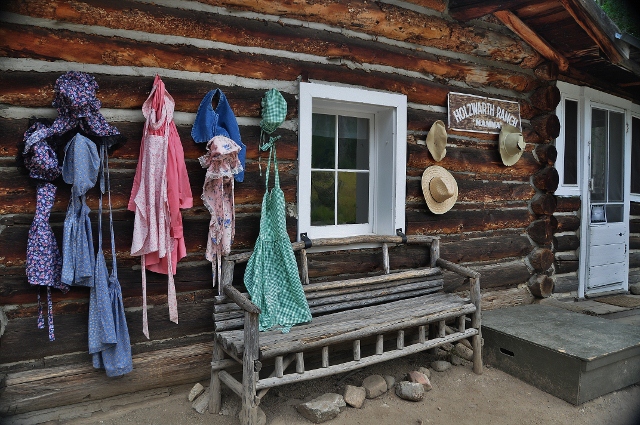 The Holzwarth Ranch, Mapa cabin